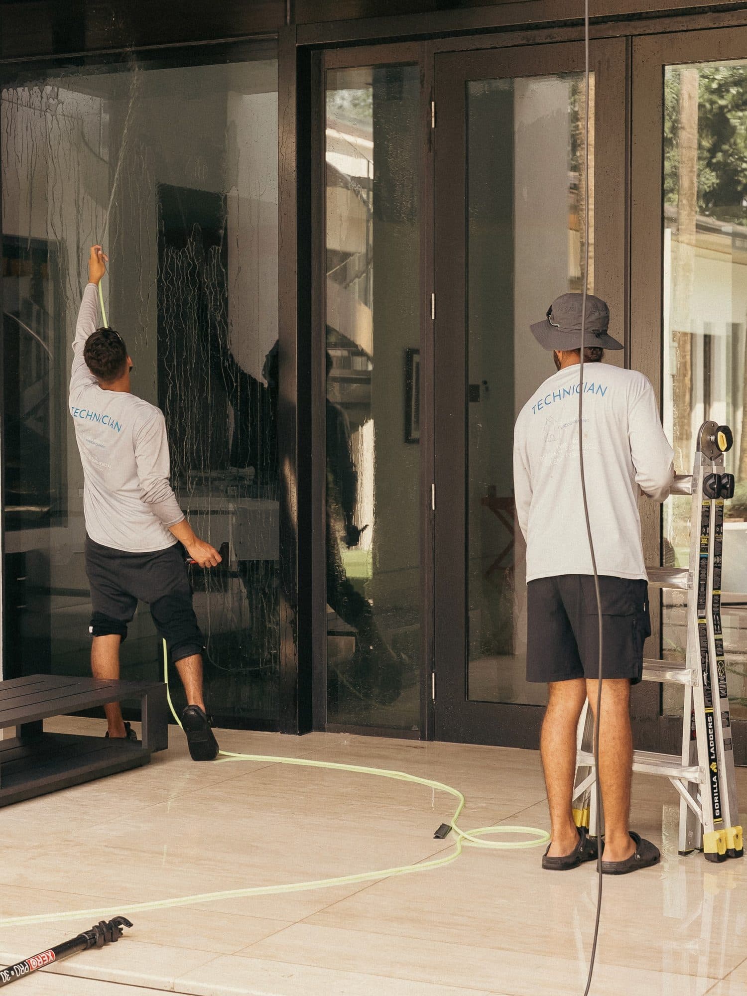Removing Hard-Water Stains from Tampa's Suburban Homes